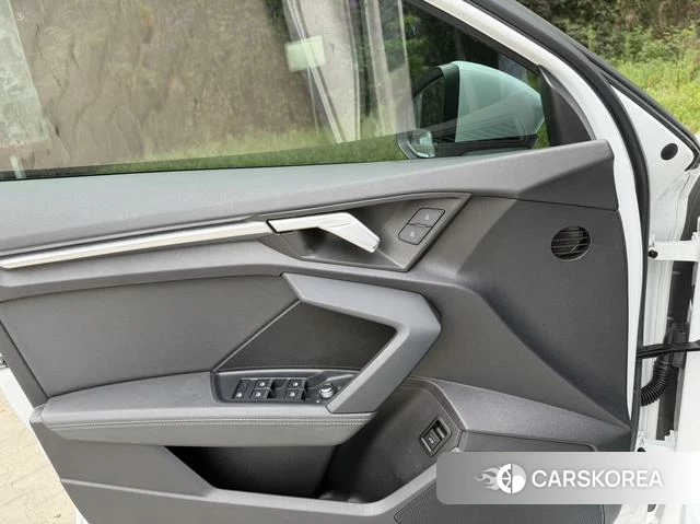 Audi A3 id 4328621 из Китая 15