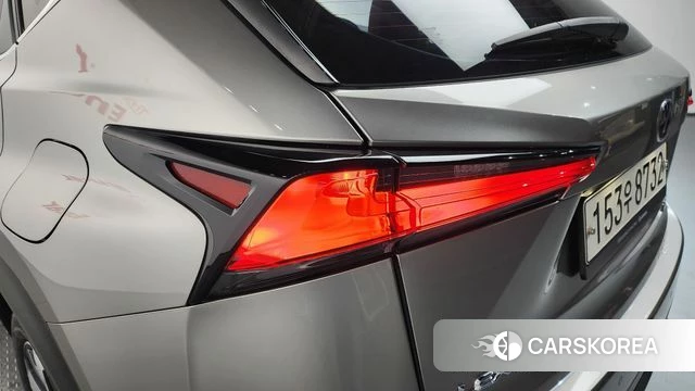 Lexus NX300h id 4355750 из Кореи 15