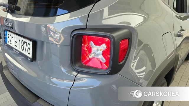 Jeep Renegade id 4675779 из Кореи 15