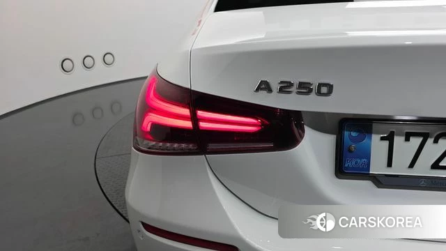 Mercedes-Benz A-Class W177 id 4310057 из Кореи 15