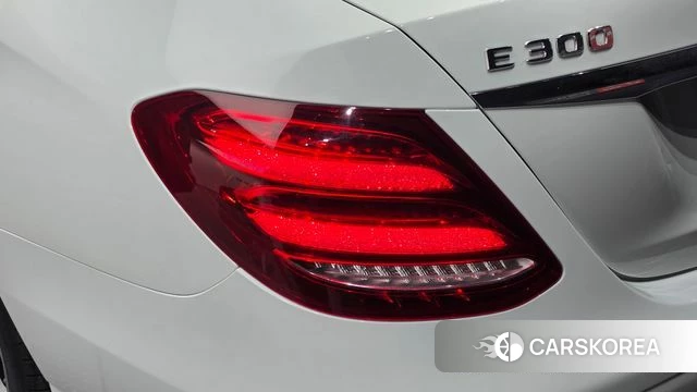 Mercedes-Benz E-Class W213 id 4781156 из Кореи 15
