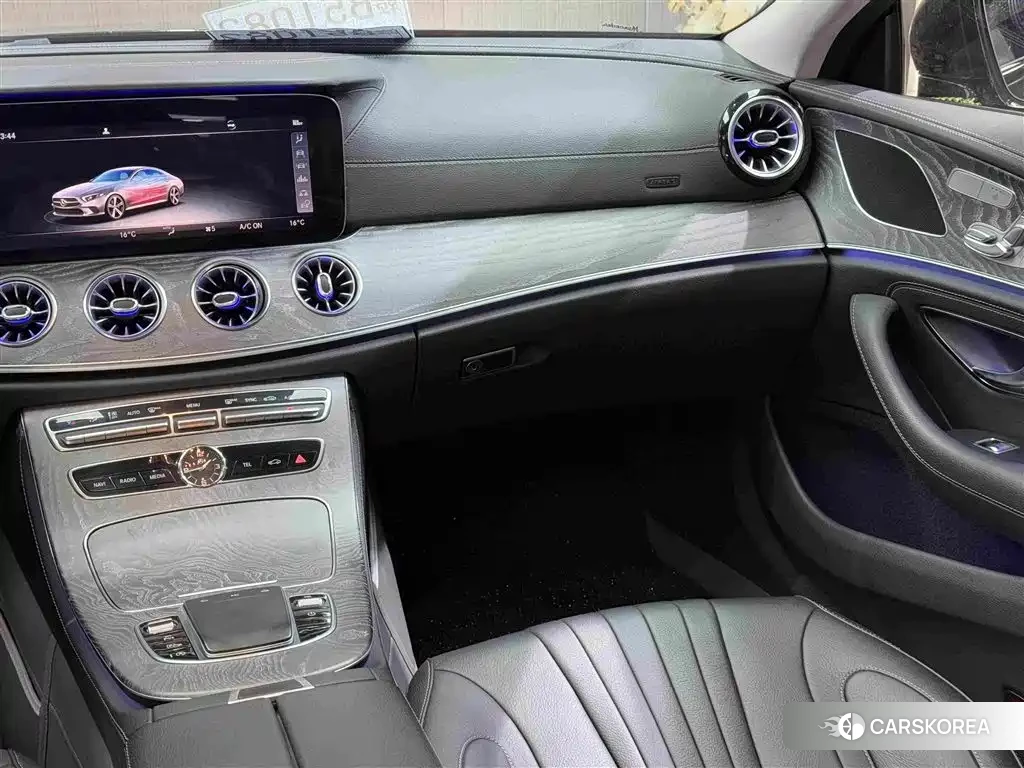 Mercedes-Benz CLS id 4644660 из Китая 15
