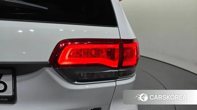 Jeep Grand Cherokee id 4416711 из Кореи 15