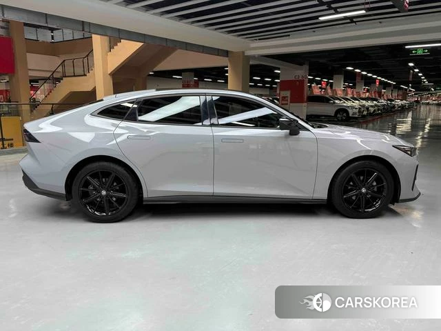 Chang'an UNI-V id 4368298 из Китая 15