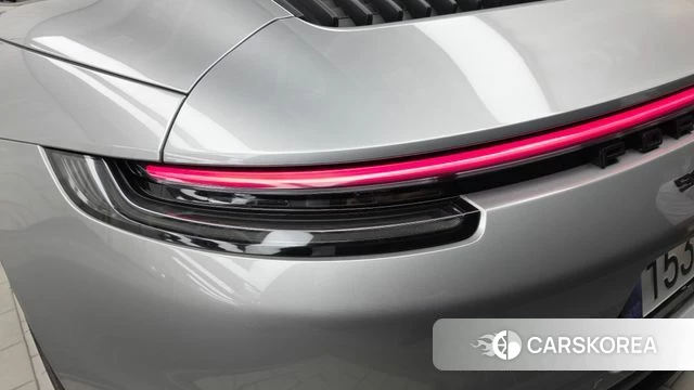 Porsche 911(992) id 4686685 из Кореи 15