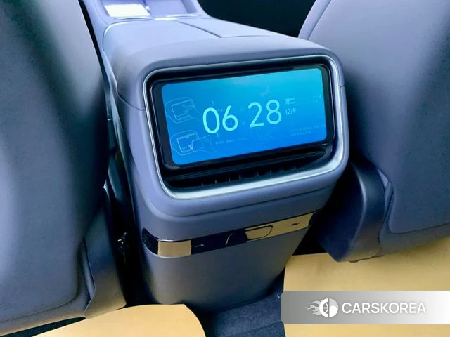 Xiaomi Car Xiaomi YU7 id 3919469 из Китая 15