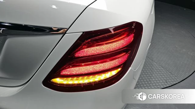 Mercedes-Benz E-Class W213 id 4384701 из Кореи 15