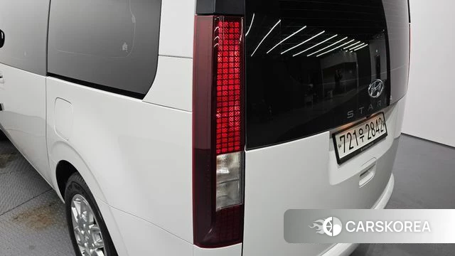 Hyundai Staria id 4308400 из Кореи 15