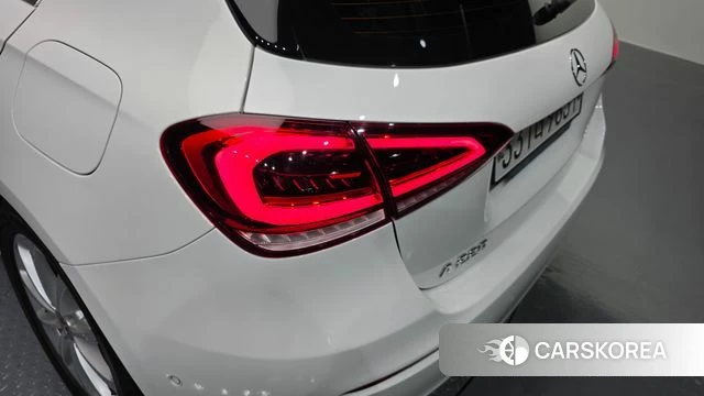 Mercedes-Benz A-Class W177 id 4232565 из Кореи 15