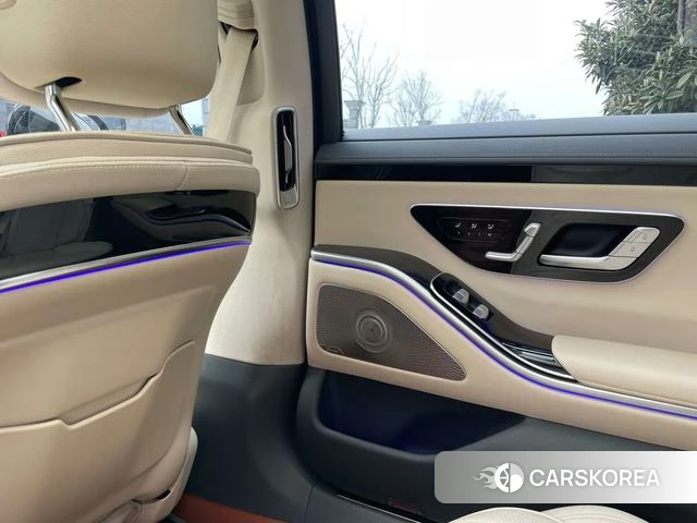 Mercedes-Benz S-class id 4260249 из Китая 15