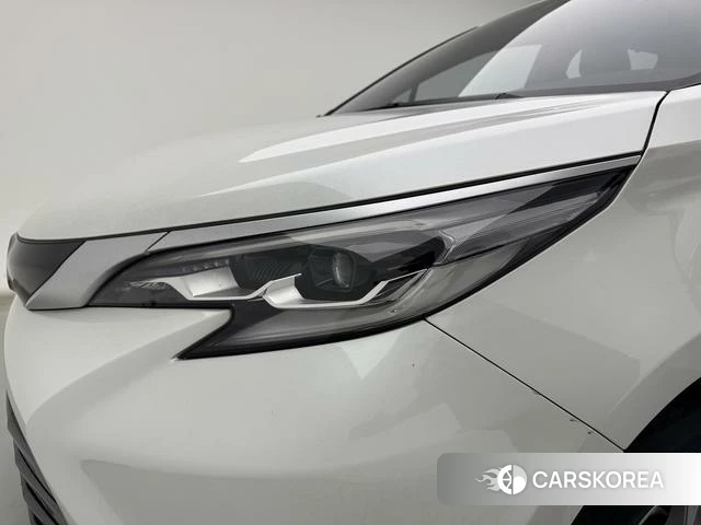 Toyota Saina id 4236631 из Китая 15