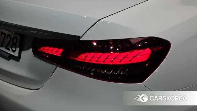 Mercedes-Benz E-Class W213 id 4778638 из Кореи 15