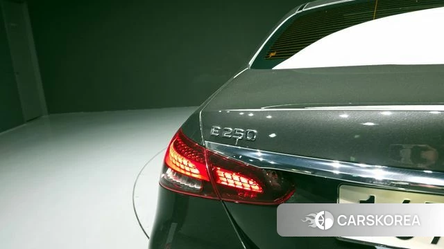 Mercedes-Benz E-Class W213 id 4266853 из Кореи 15