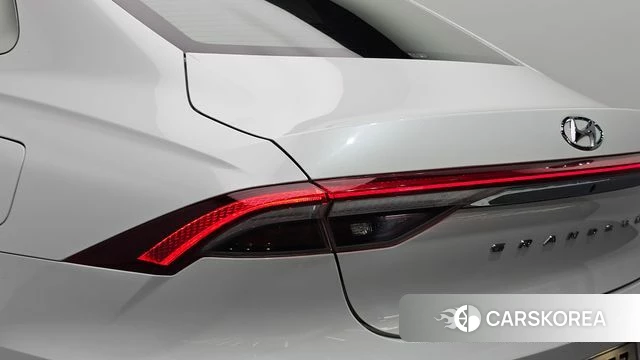 Hyundai The New Grandeur IG id 4692903 из Кореи 15