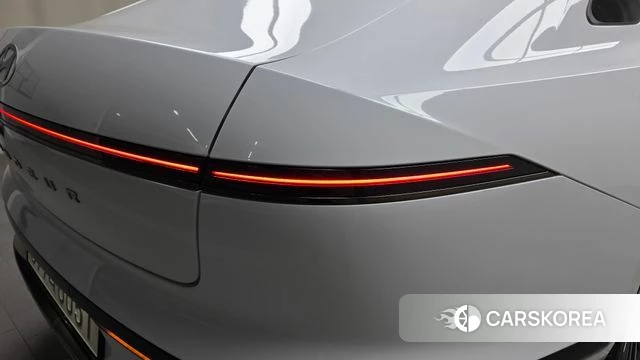 Hyundai Grandeur Hybrid (GN7) id 4897712 из Кореи 15