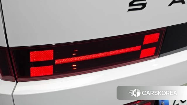 Hyundai Santa Fe (MX5) id 4488254 из Кореи 15