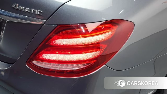 Mercedes-Benz E-Class W213 id 4435427 из Кореи 15