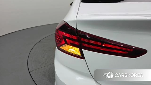 Hyundai The New Avante AD id 4551557 из Кореи 15