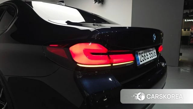 BMW 5 Series (G30) id 4613121 из Кореи 15