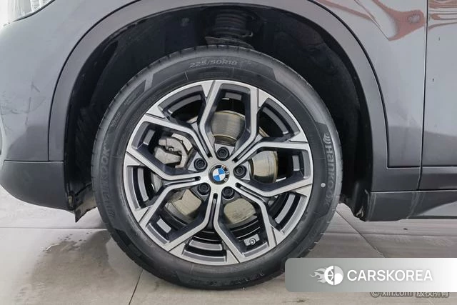 BMW X1 id 3908838 из Китая 15