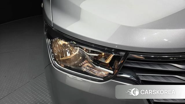 Hyundai The New Grand Starex id 4895375 из Кореи 15