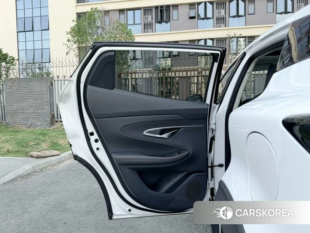 Chang'an UNI-T id 4400085 из Китая 15