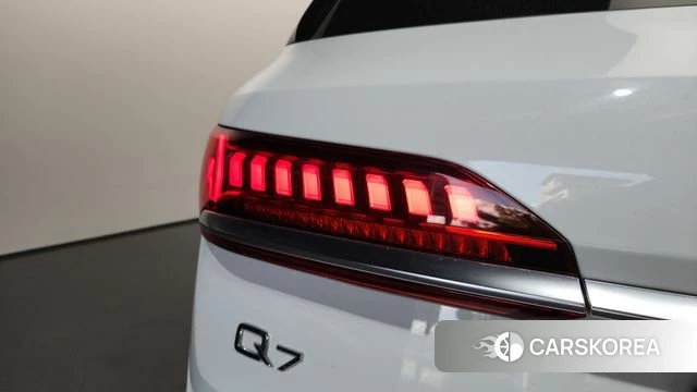 Audi Q7 (4M) id 4642012 из Кореи 15