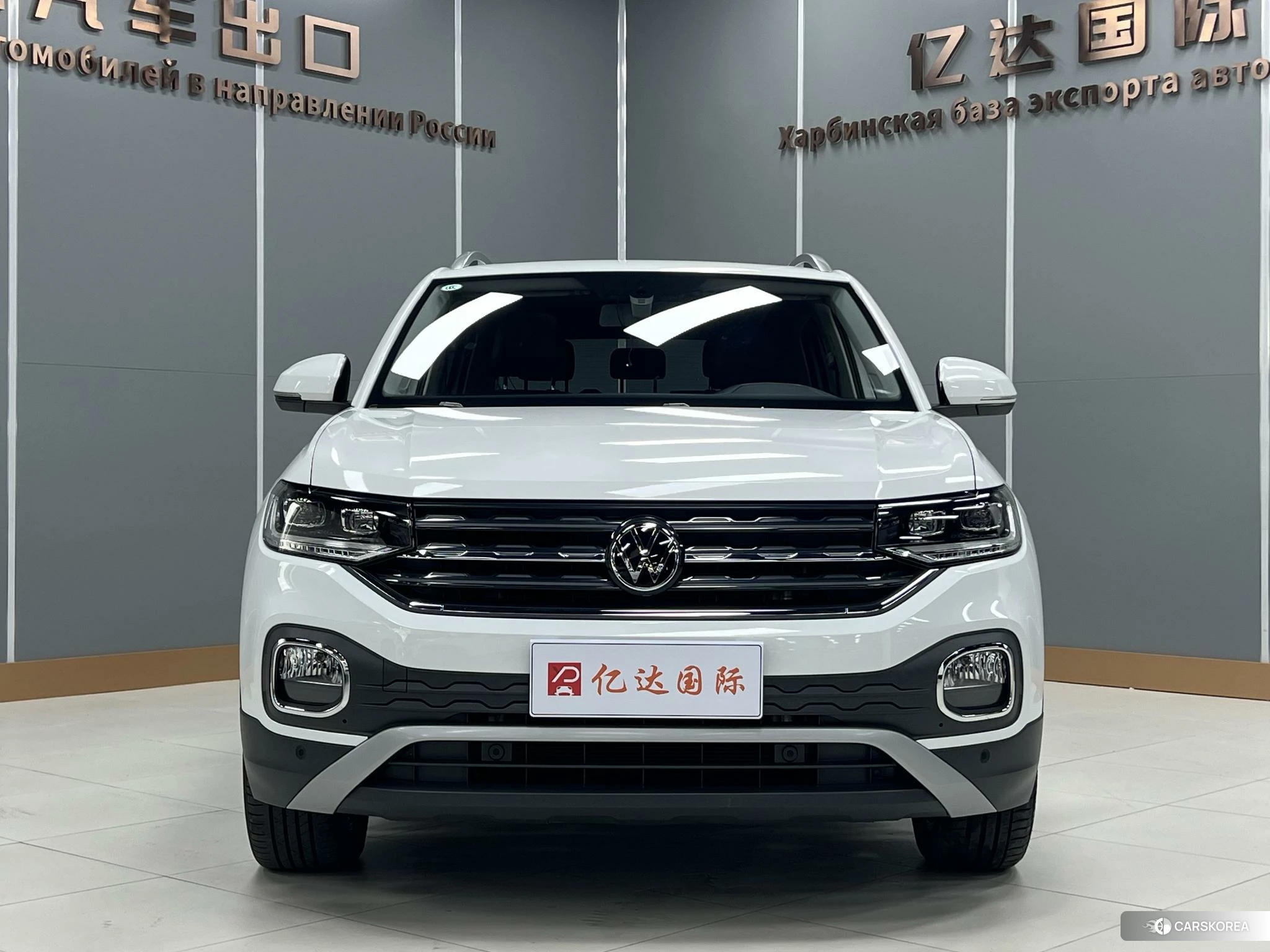 Volkswagen Exploring the shadow id 4493058 из Китая 15