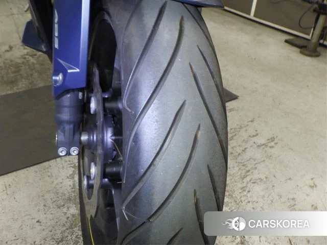 Проданный Honda CBR400R id 4199402 из Японии, фото 15