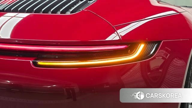Porsche 911(992) id 4899200 из Кореи 15