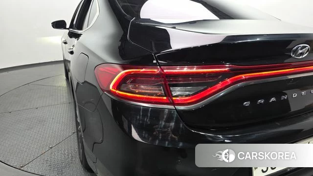 Hyundai Grandeur IG Hybrid id 4557711 из Кореи 15