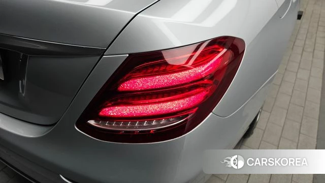 Mercedes-Benz E-Class W213 id 4713432 из Кореи 15