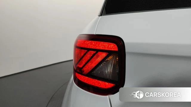 Hyundai Venue id 4505366 из Кореи 15