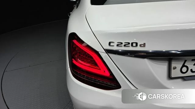 Mercedes-Benz C-Class W205 id 4658045 из Кореи 15