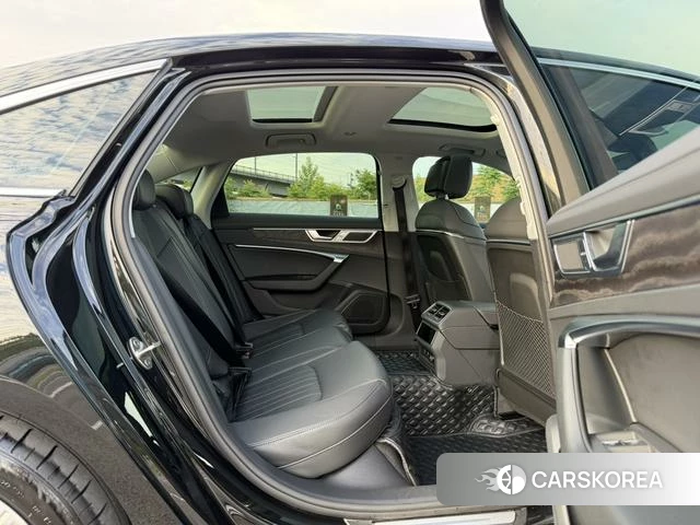 Audi A6L id 4297561 из Китая 15