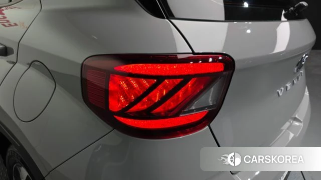 Hyundai Venue id 4201172 из Кореи 15