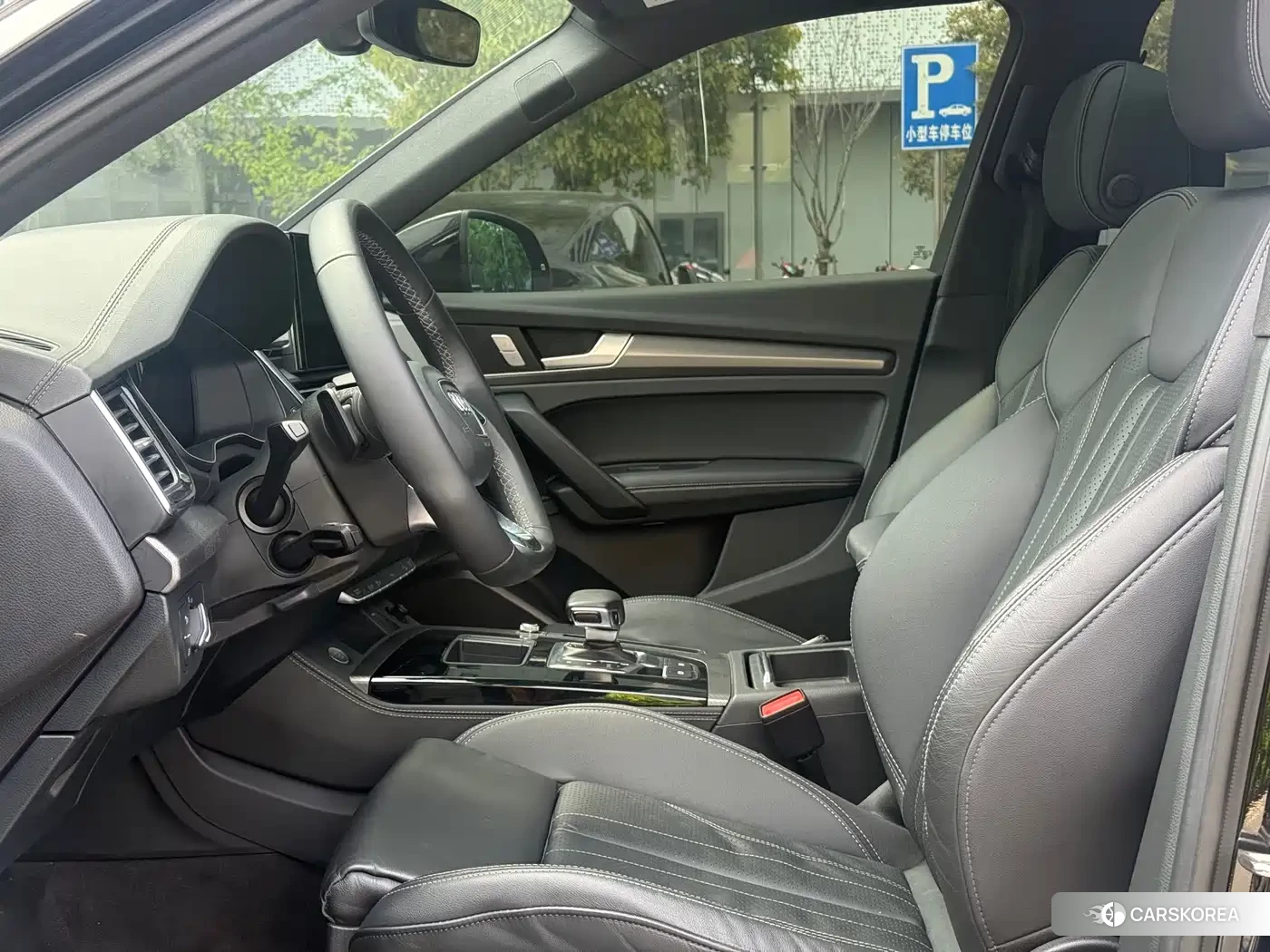 Audi Q5L id 4577902 из Китая 15