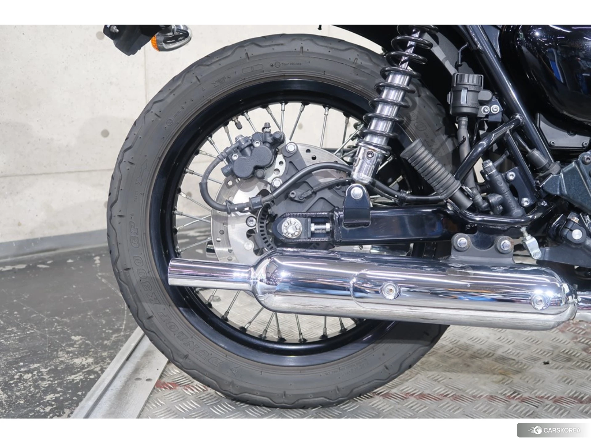 Kawasaki W800 CAFE id 4192817 из Японии 15