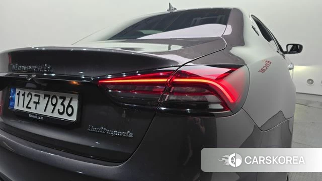Maserati Quattroporte id 4768708 из Кореи 15