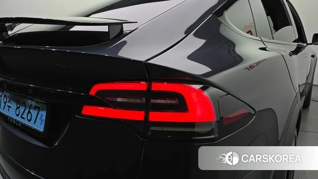 Tesla Model X id 4870431 из Кореи 15