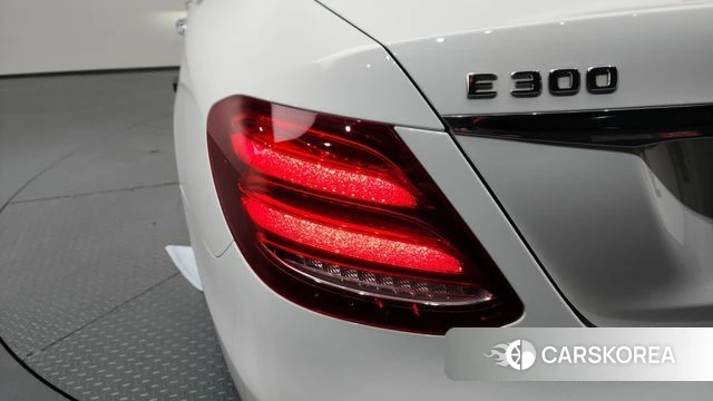 Mercedes-Benz E-Class W213 id 4471539 из Кореи 15