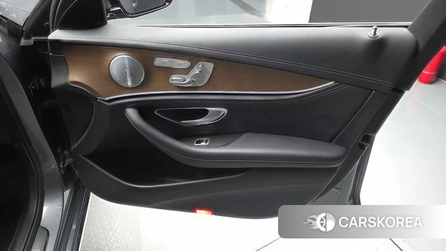 Mercedes-Benz E-Class W213 id 4755280 из Кореи 15