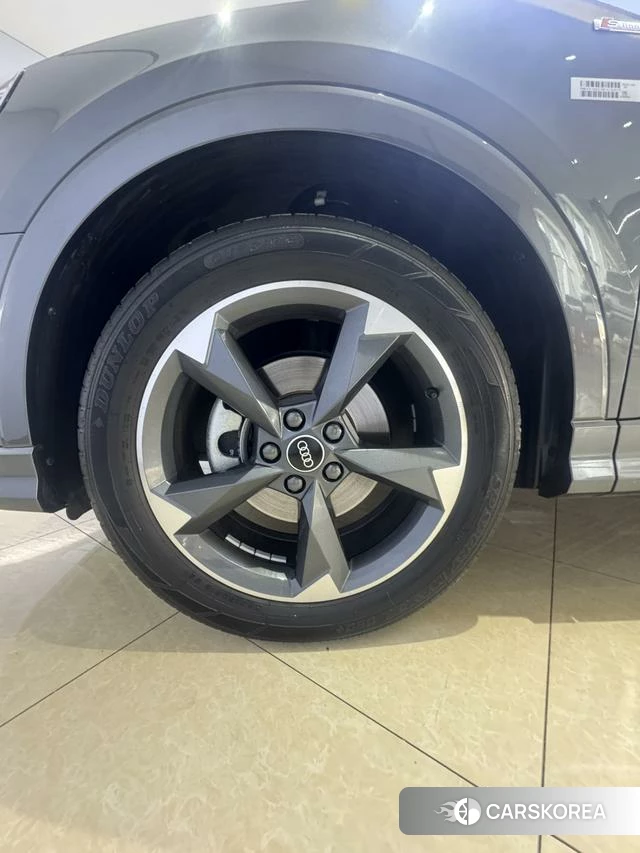 Audi Q3 id 4301465 из Китая 15