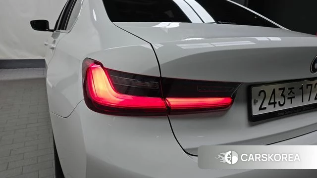 BMW 3 Series (G20) id 4285059 из Кореи 15