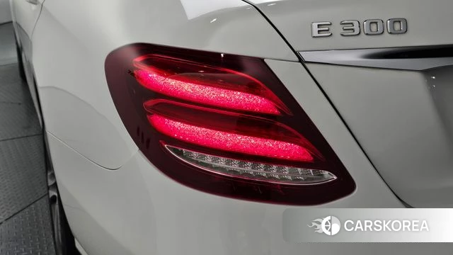 Mercedes-Benz E-Class W213 id 4615171 из Кореи 15