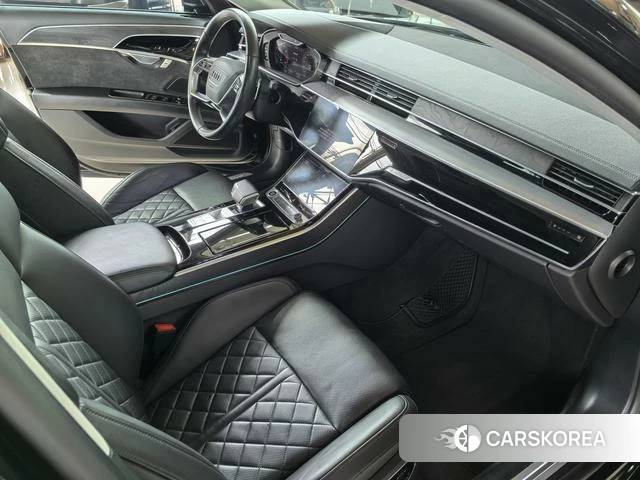 Audi A8 id 4342192 из Китая 15