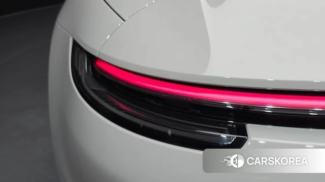 Porsche 911(992) id 4590628 из Кореи 15