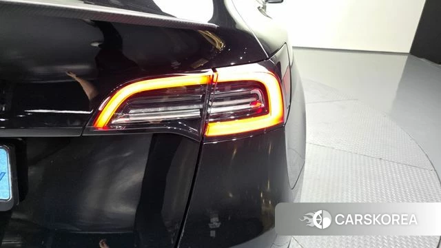 Tesla Model Y id 4488317 из Кореи 15