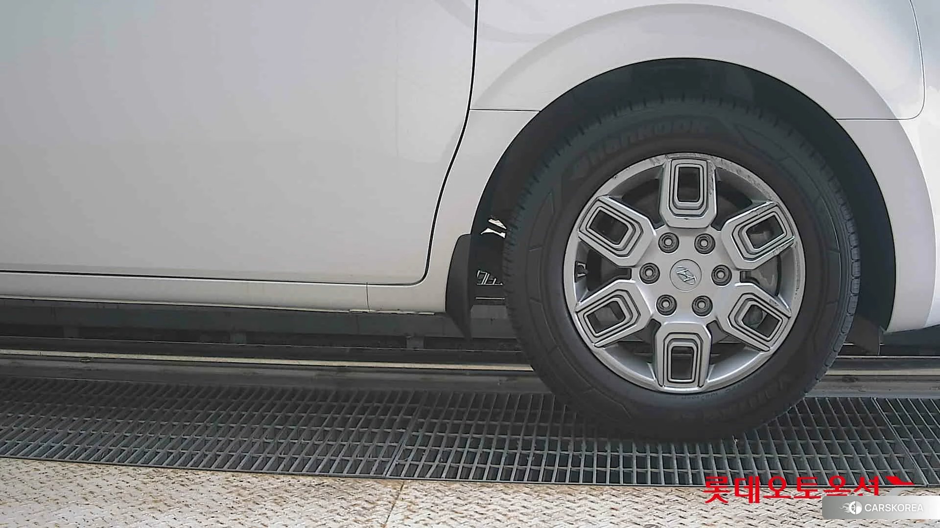 Hyundai Staria id 4498338 из Кореи 15
