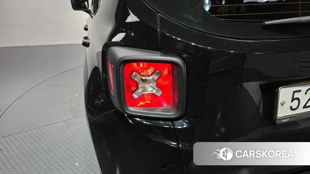 Jeep Renegade id 4339568 из Кореи 15